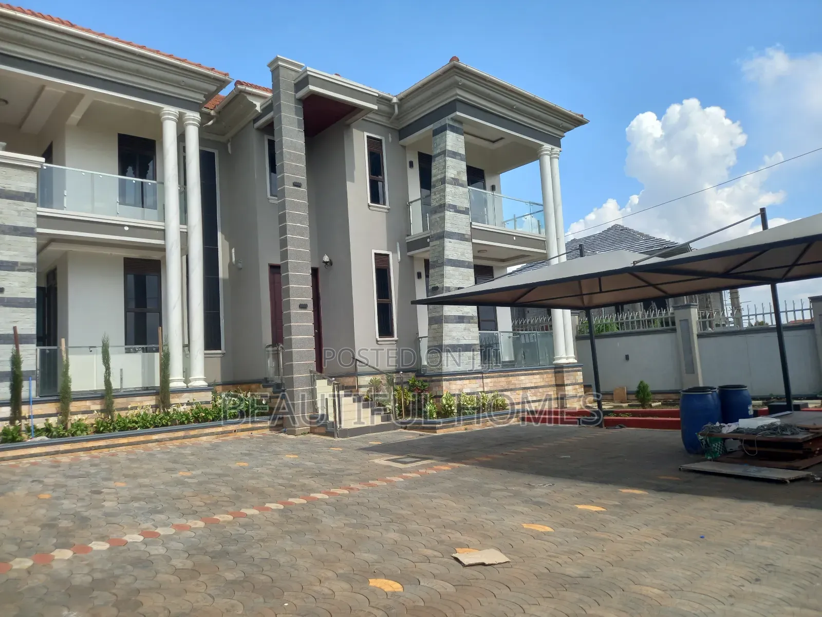Furnished 6bdrm Mansion in Kira for sale in Kira