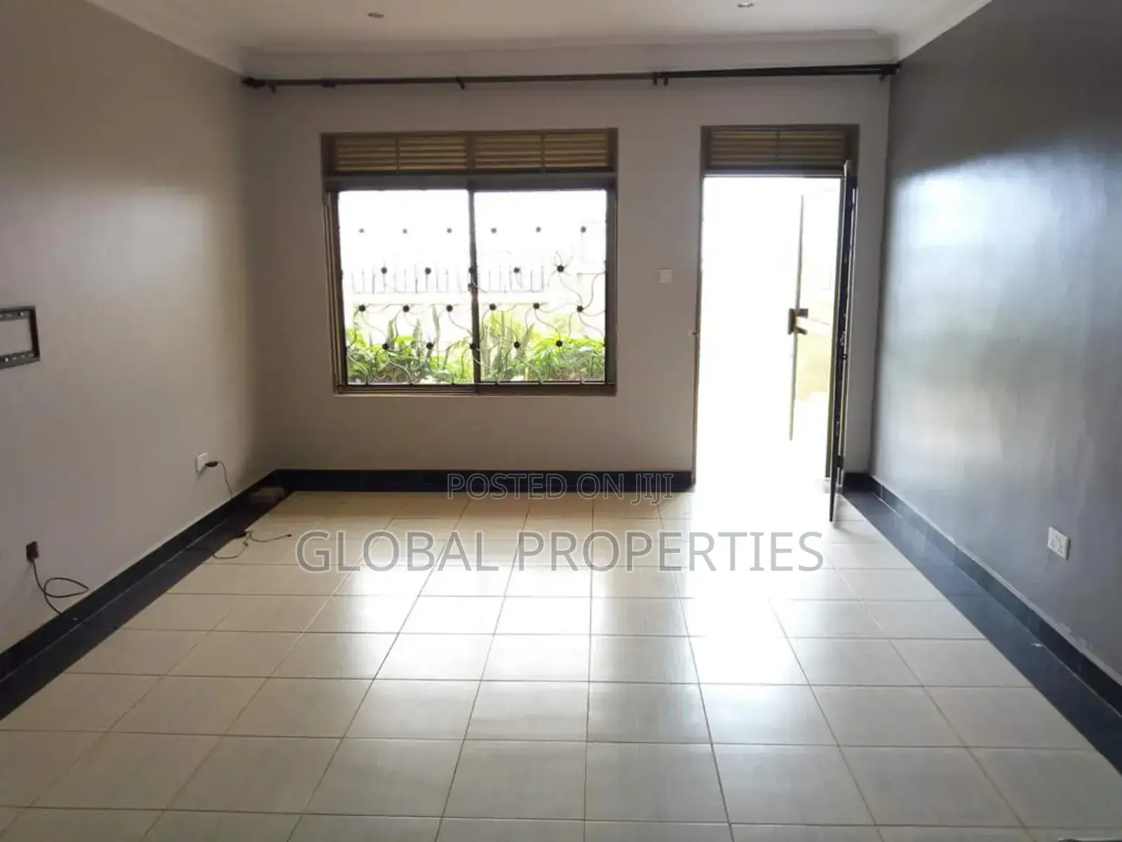1bdrm Bungalow in Kira Bulindo Rd, Central Division for rent in Central Division