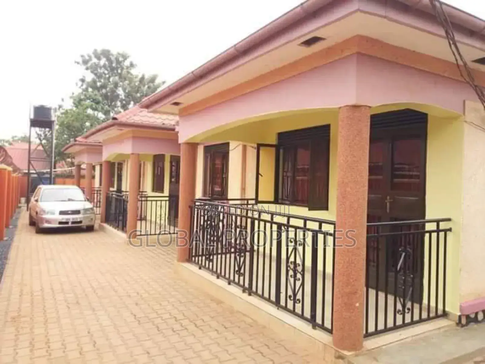 2bdrm Bungalow in Bweyogerere Town, Central Division for rent in Central Division