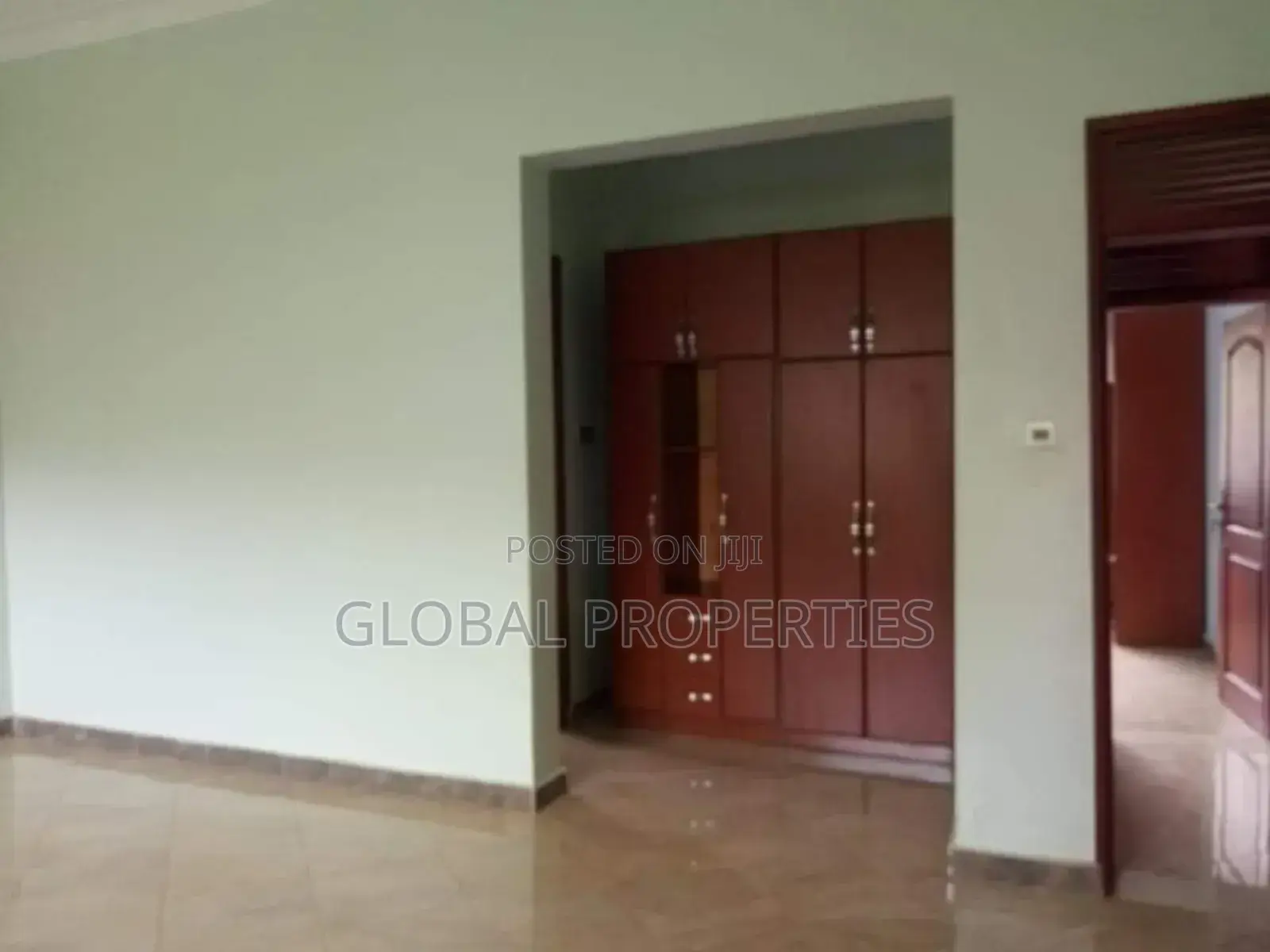 2bdrm Bungalow in Kyaliwajala, Central Division for rent in Central Division