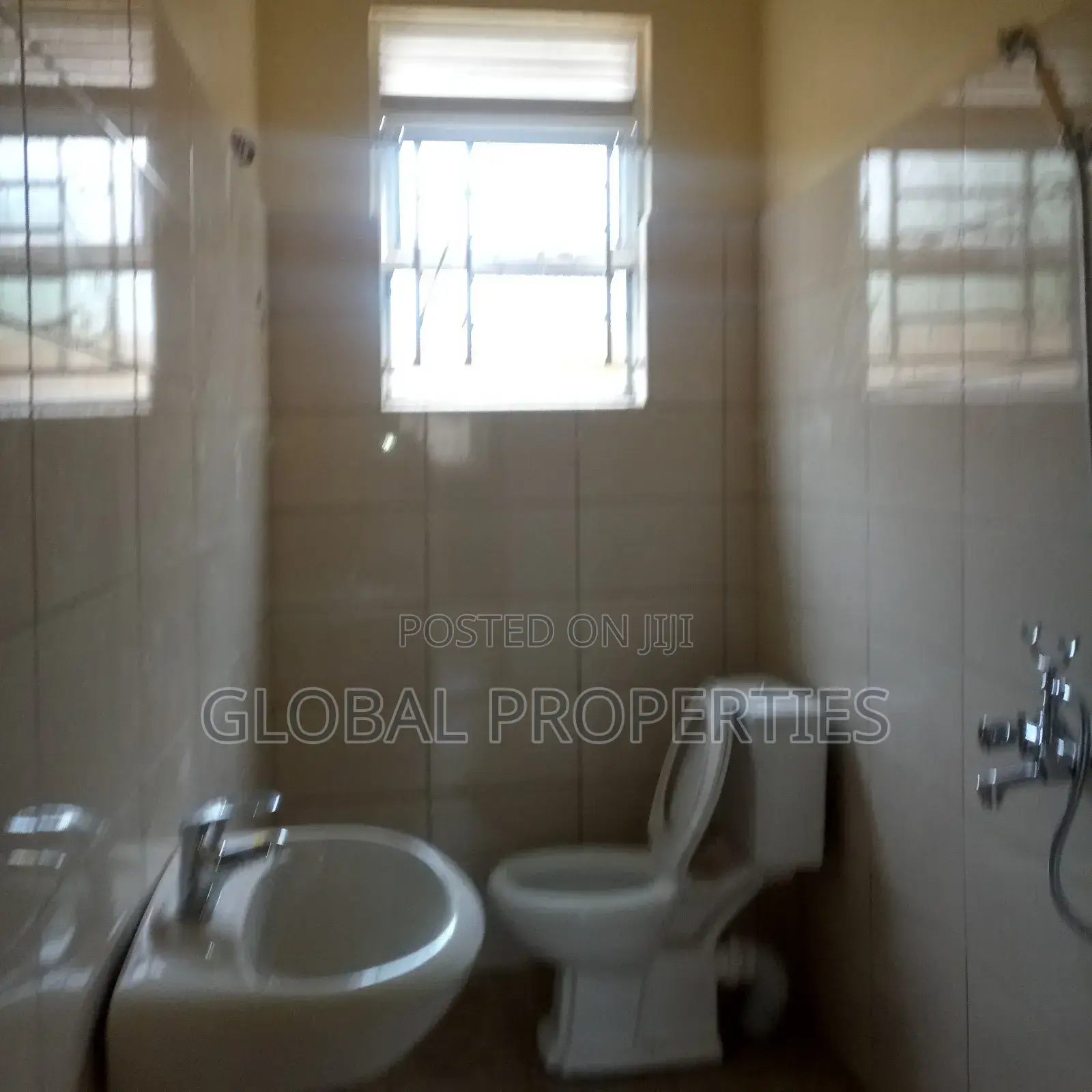 1bdrm Bungalow in Kira Estate, Central Division for rent in Central Division
