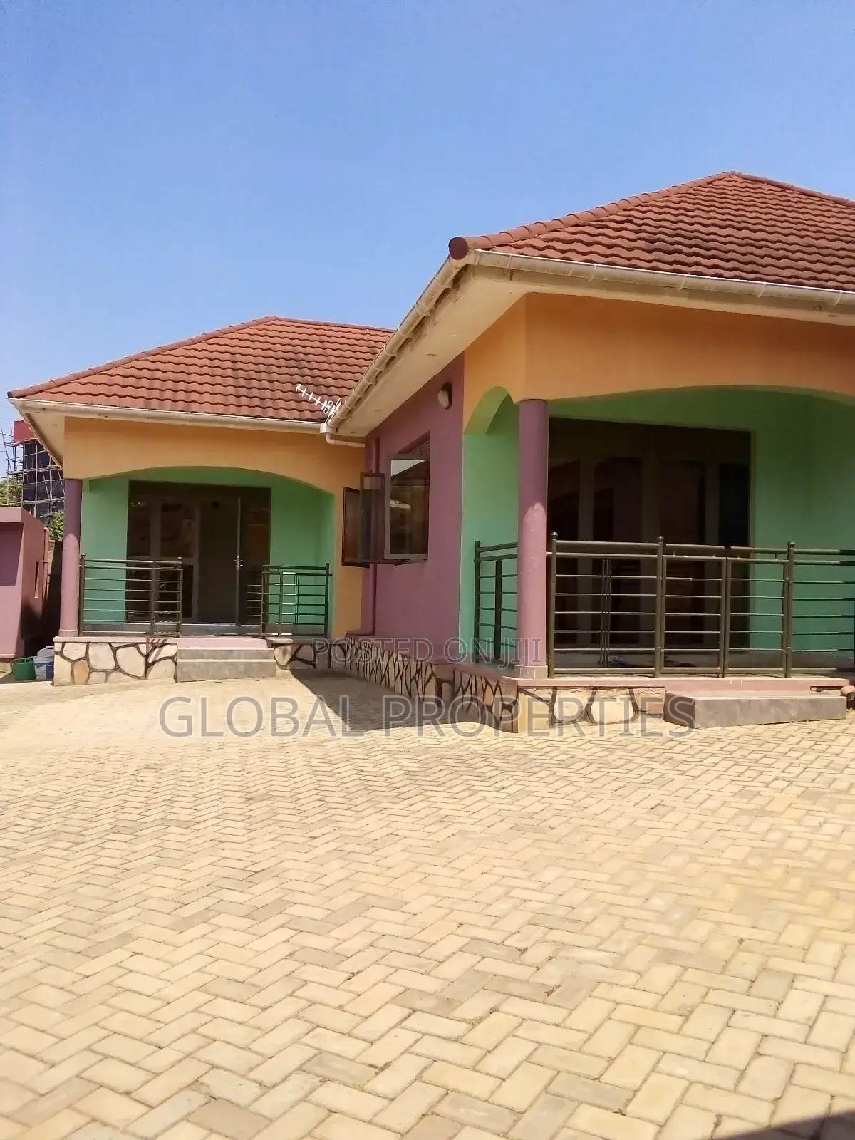 2bdrm Bungalow in Bweyogerere, Central Division for rent in Central Division