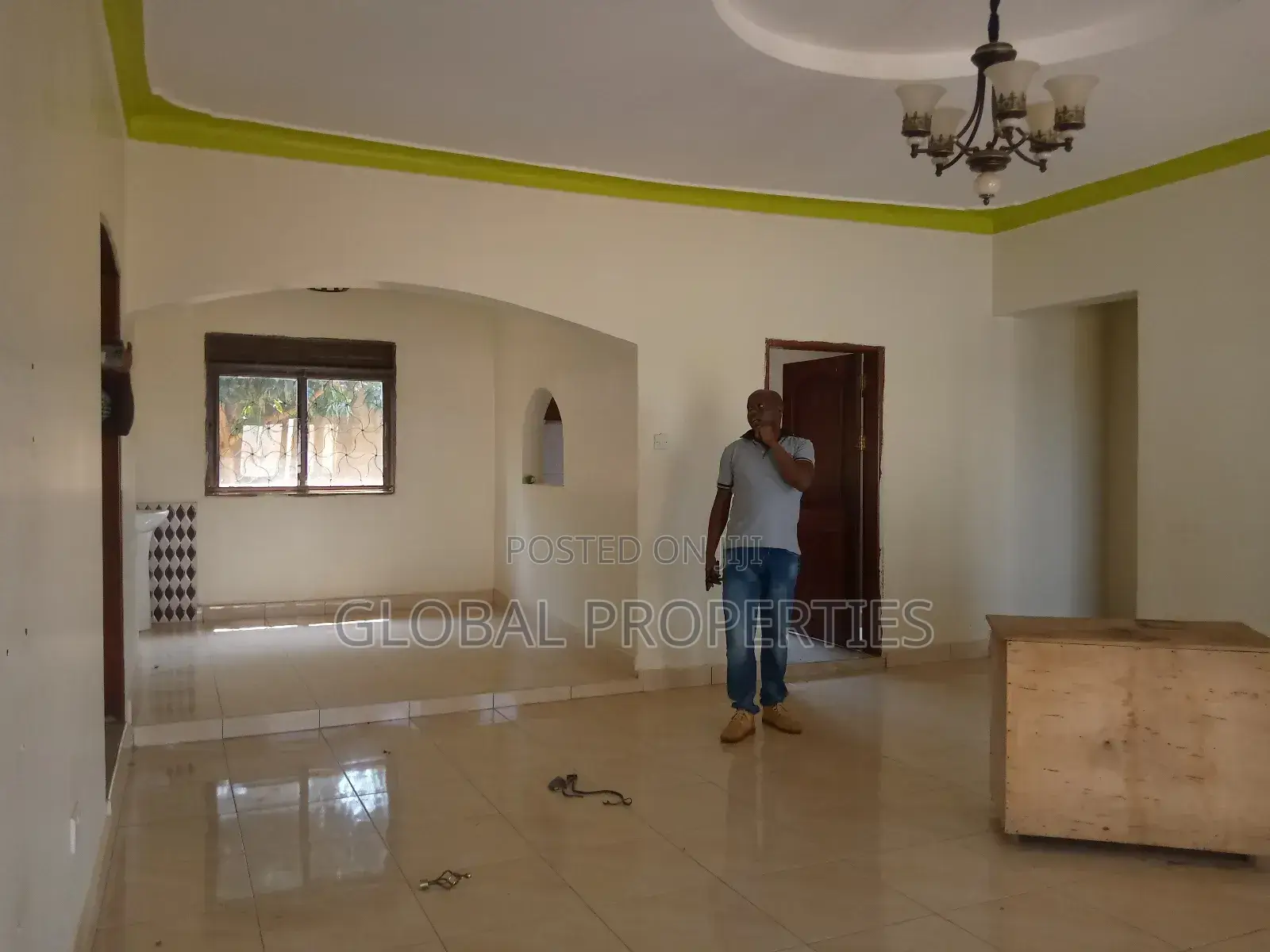4bdrm Bungalow in Kyaliwajala Kireka, Central Division for rent in Central Division