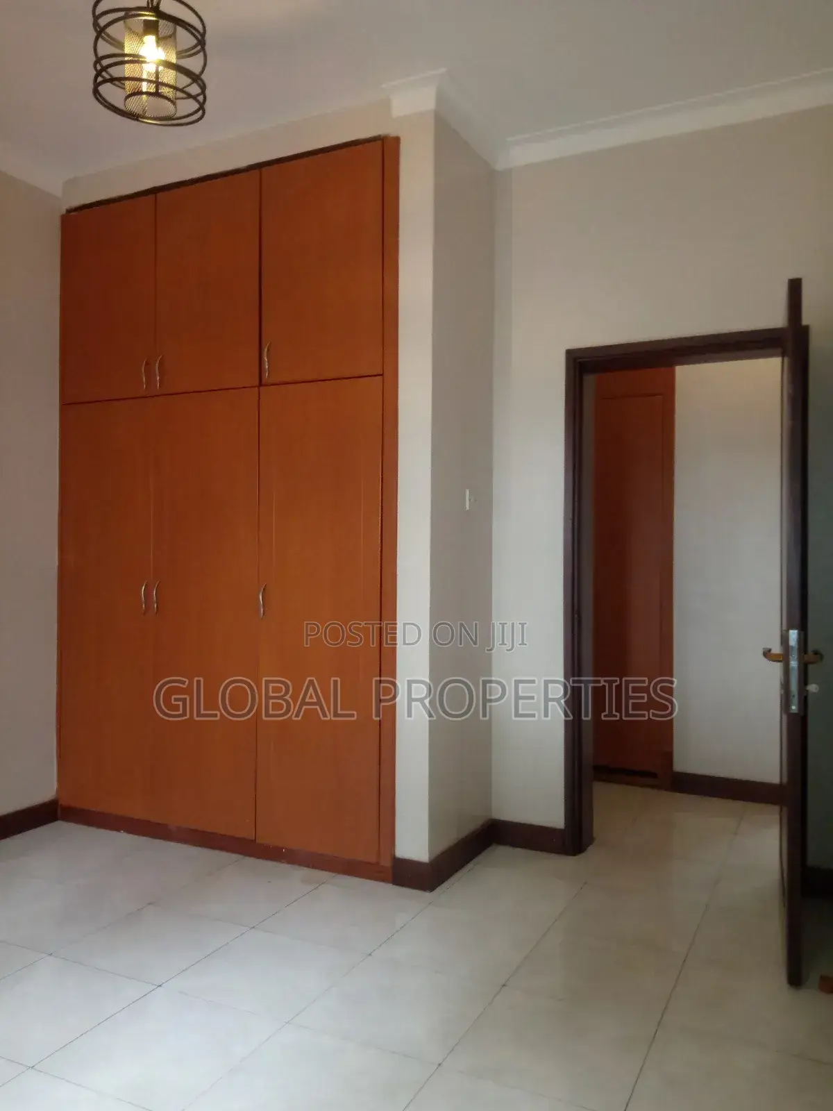 4bdrm Bungalow in Kyaliwajala Kireka, Central Division for rent in Central Division