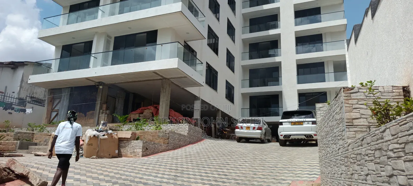 3bdrm Condo in Muyenga, Central Division for sale in Central Division