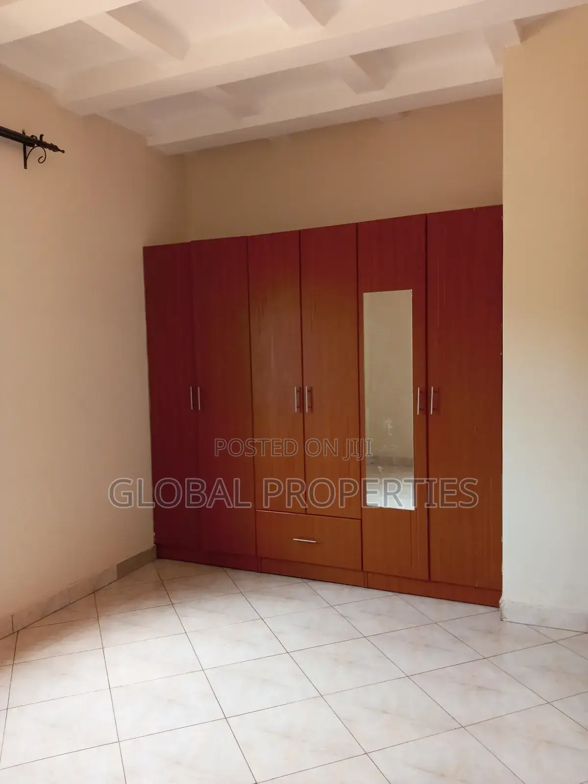 2bdrm Bungalow in Bweyogerere Town, Central Division for rent in Central Division