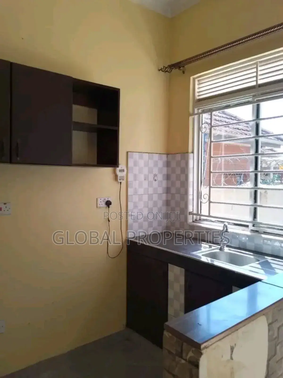 1bdrm Bungalow in Kyaliwajala, Central Division for rent in Central Division