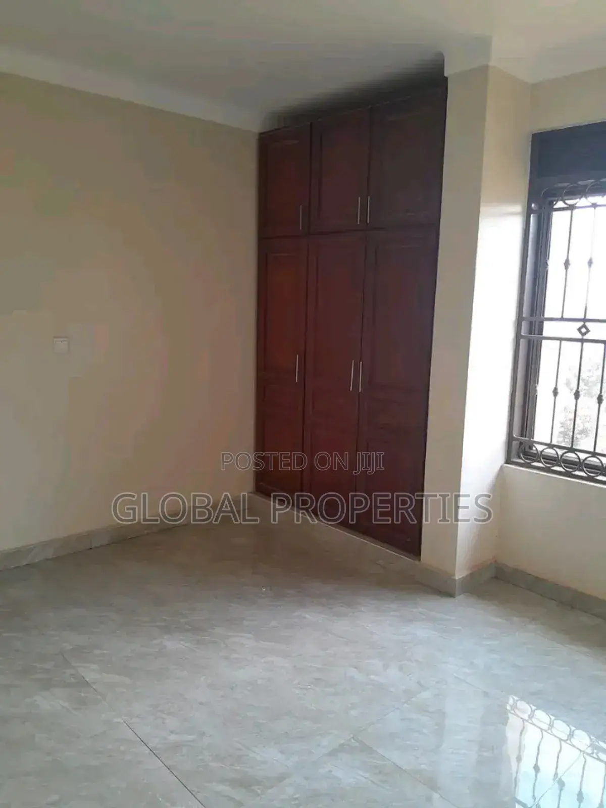 2bdrm Apartment in Kyambongo Rd, Central Division for rent in Central Division