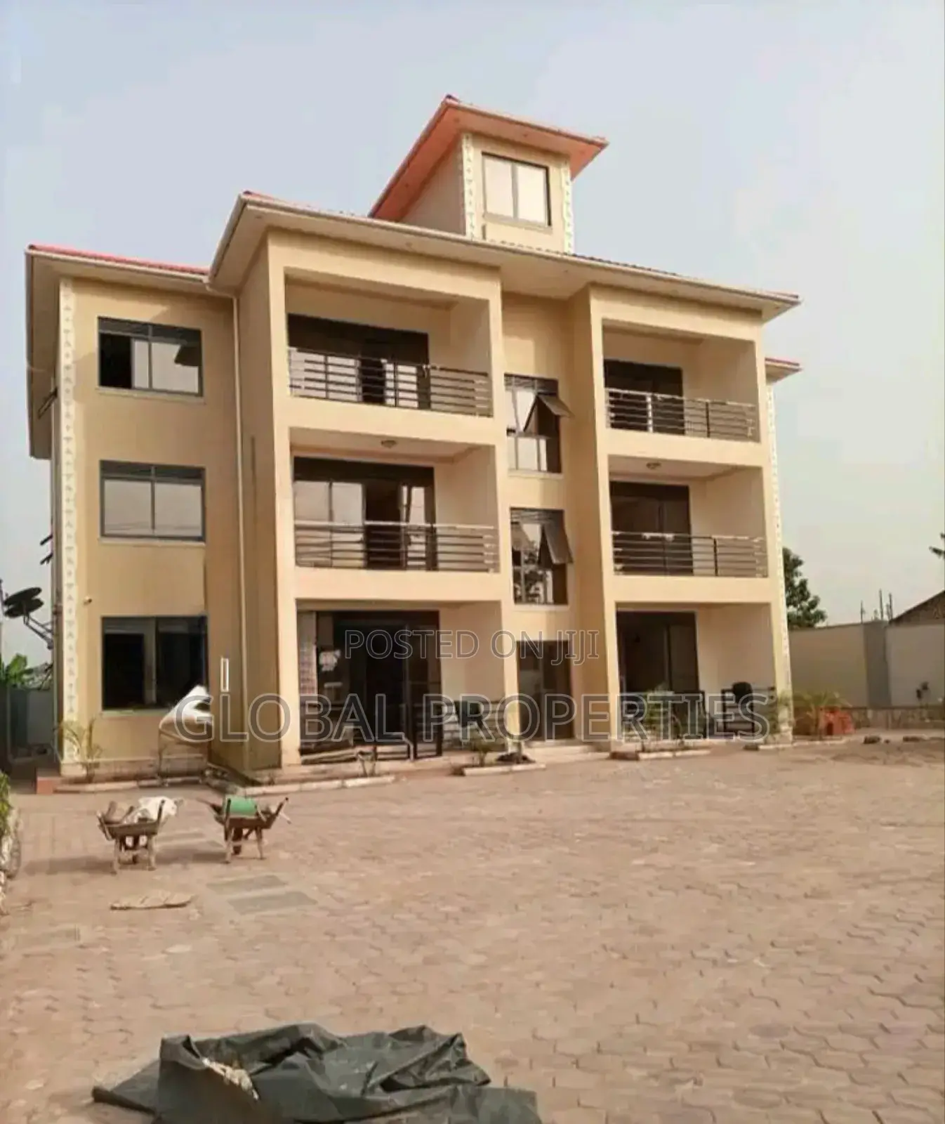 2bdrm Apartment in Naalya Kyambongo Rd, Central Division for rent in Central Division