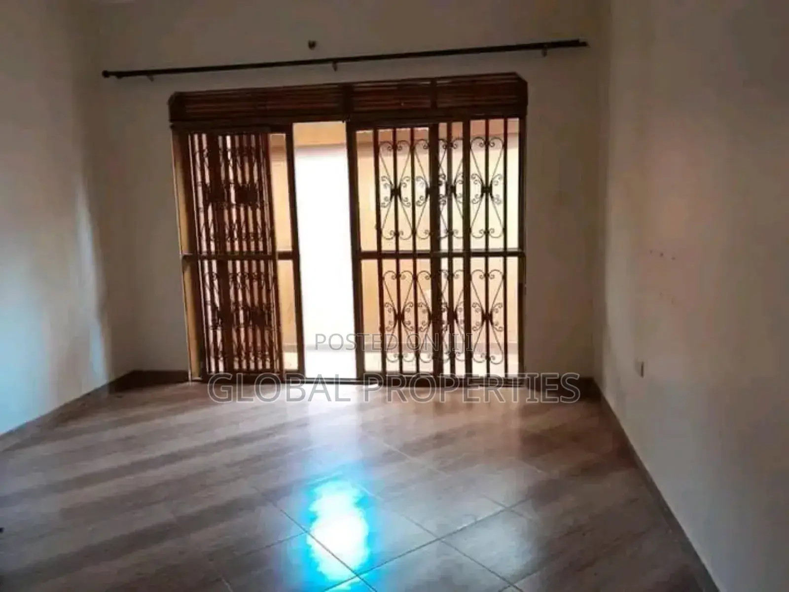 2bdrm Apartment in Naalya Kyambongo Rd, Central Division for rent in Central Division