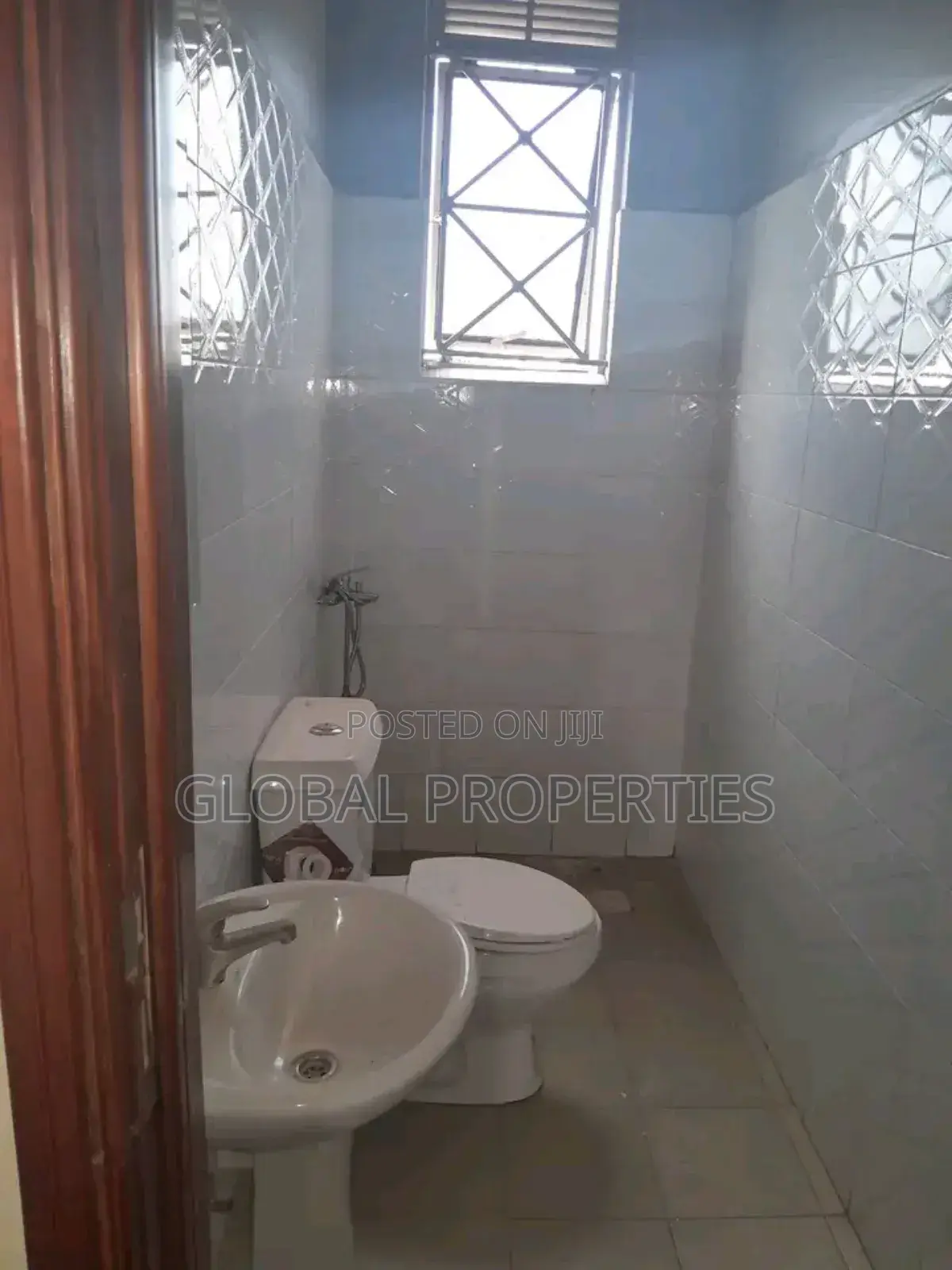 1bdrm Bungalow in Bweyogerere, Central Division for rent in Central Division