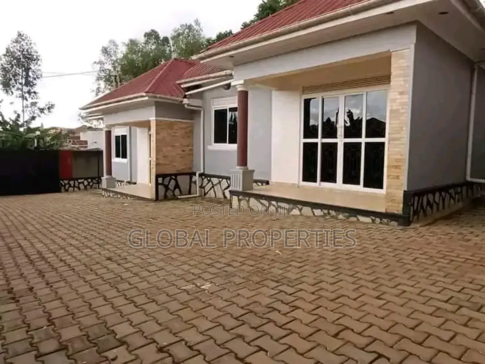 2bdrm Bungalow in Kirinya, Central Division for rent in Central Division