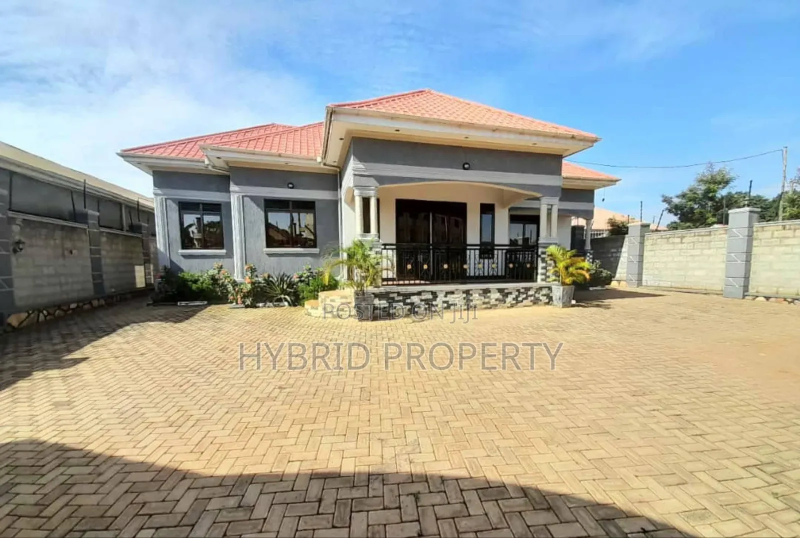 3bdrm House in Bweyogerere~Kazinga, Kira for sale in Kira
