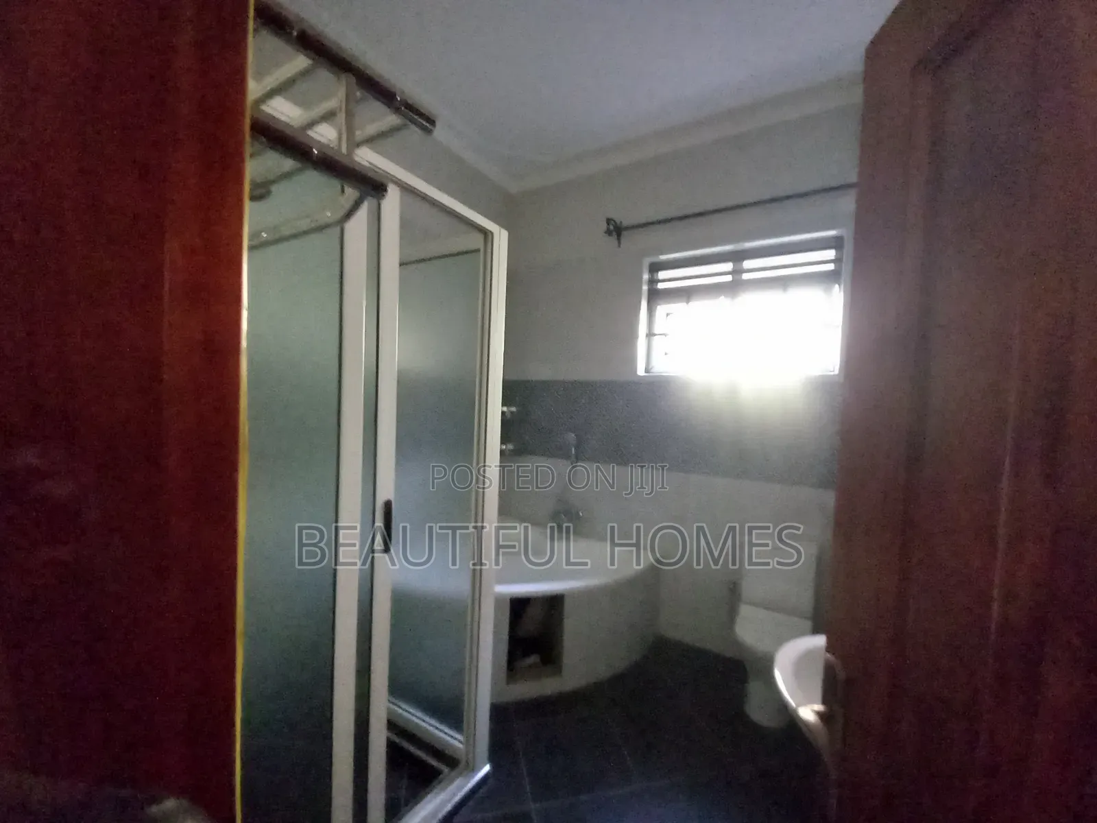 Furnished 4bdrm House in Kira for sale in Kira