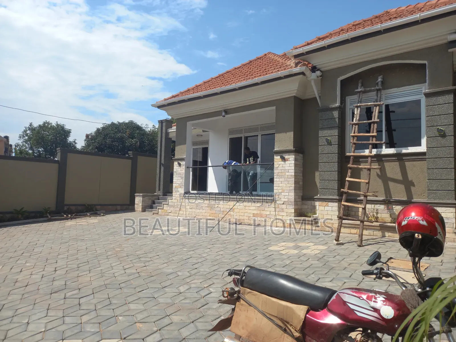 Furnished 4bdrm House in Kira for sale in Kira