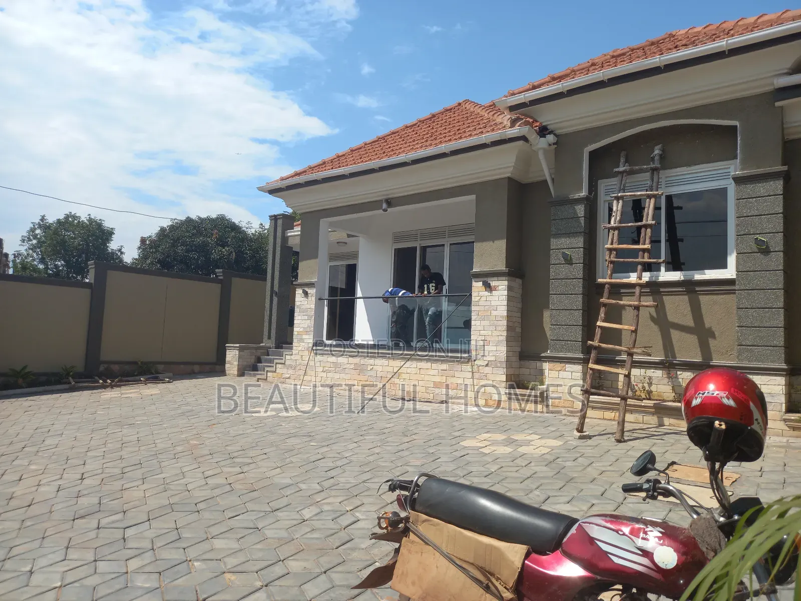 Furnished 4bdrm House in Kira for sale in Kira