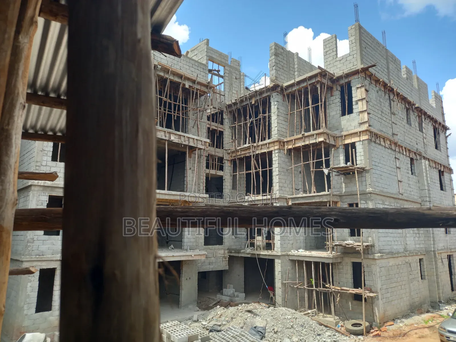 Furnished 4bdrm Condo in Kyaliwajjara, Central Division for sale in Central Division