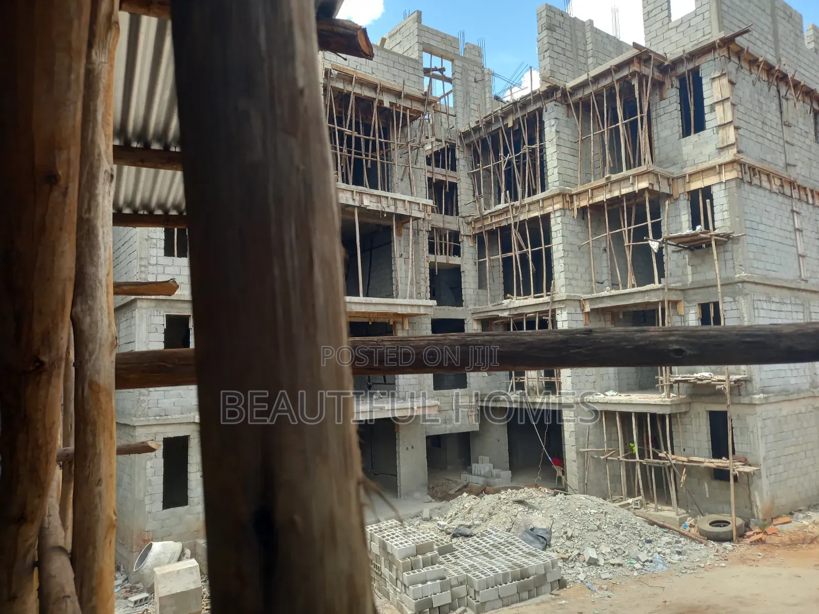 Furnished 4bdrm Condo in Kyaliwajjara, Central Division for sale in Central Division