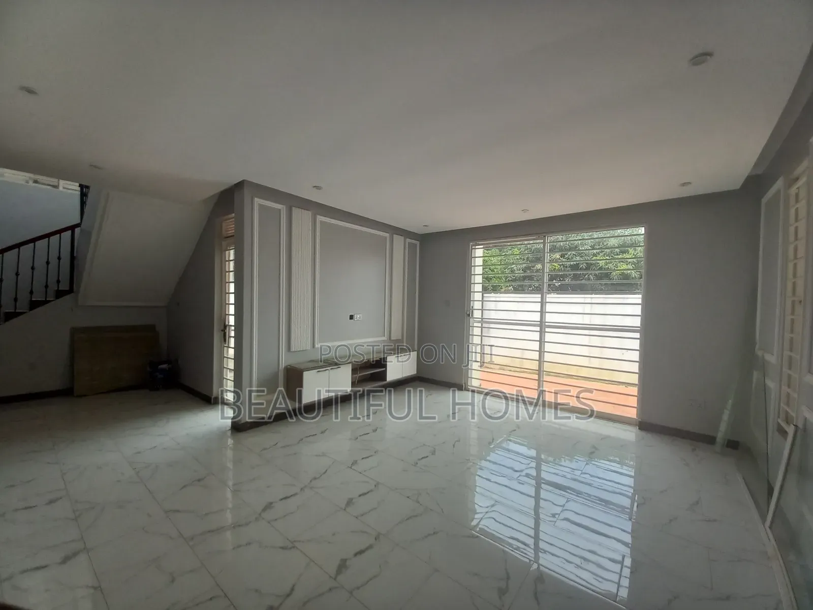 Furnished 4bdrm Duplex in Kira, Central Division for sale in Central Division