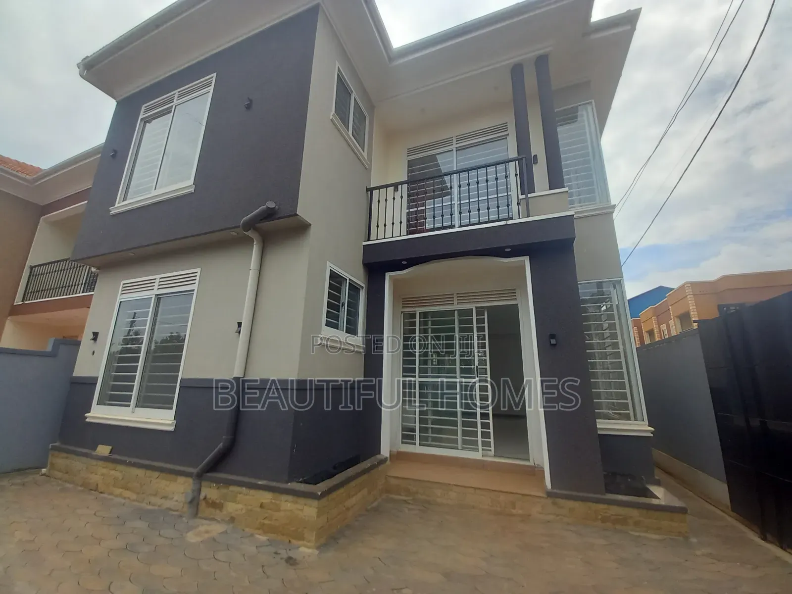 Furnished 4bdrm Duplex in Kira, Central Division for sale in Central Division