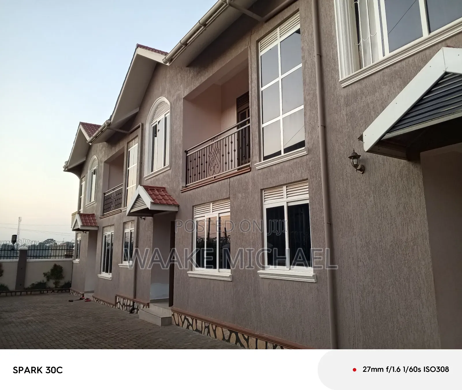 4bdrm Duplex in Buwatte Estate, Central Division for rent in Central Division