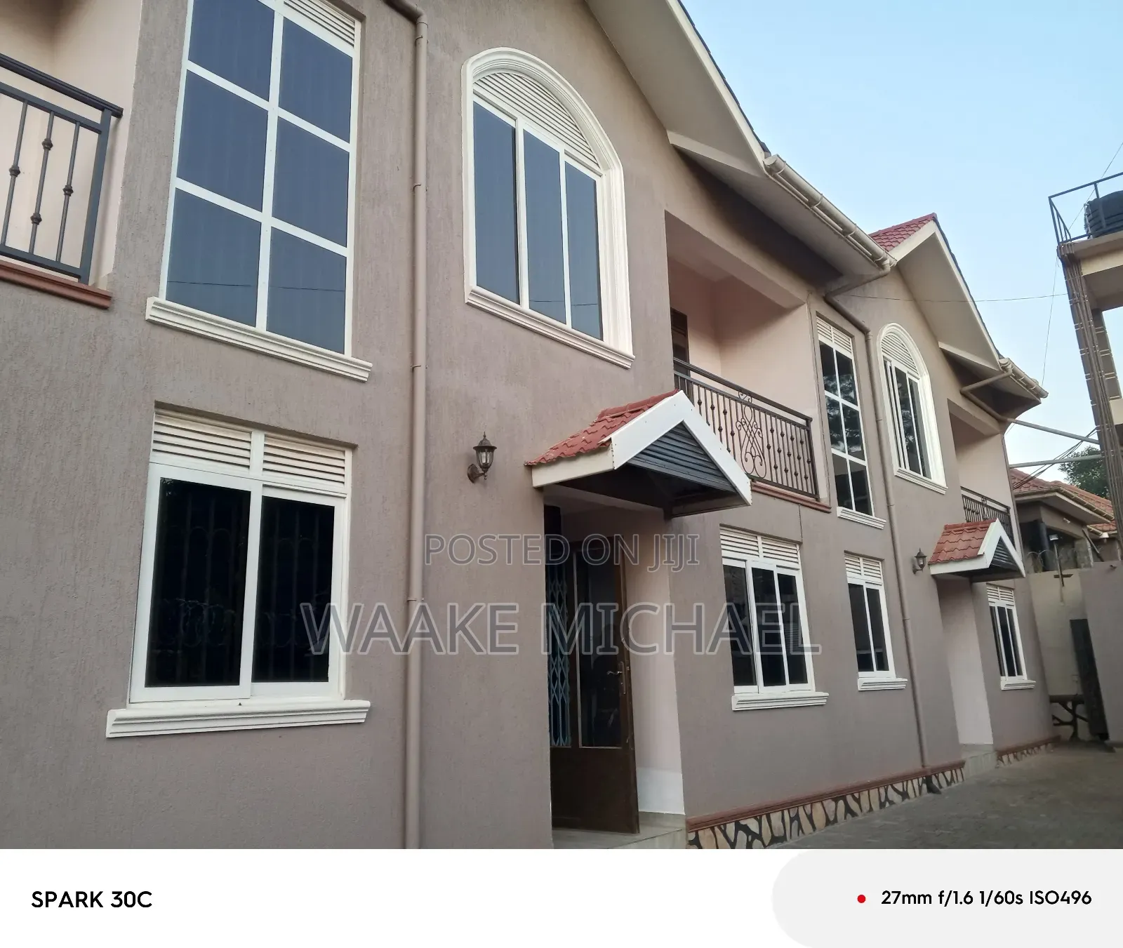 4bdrm Duplex in Buwatte Estate, Central Division for rent in Central Division
