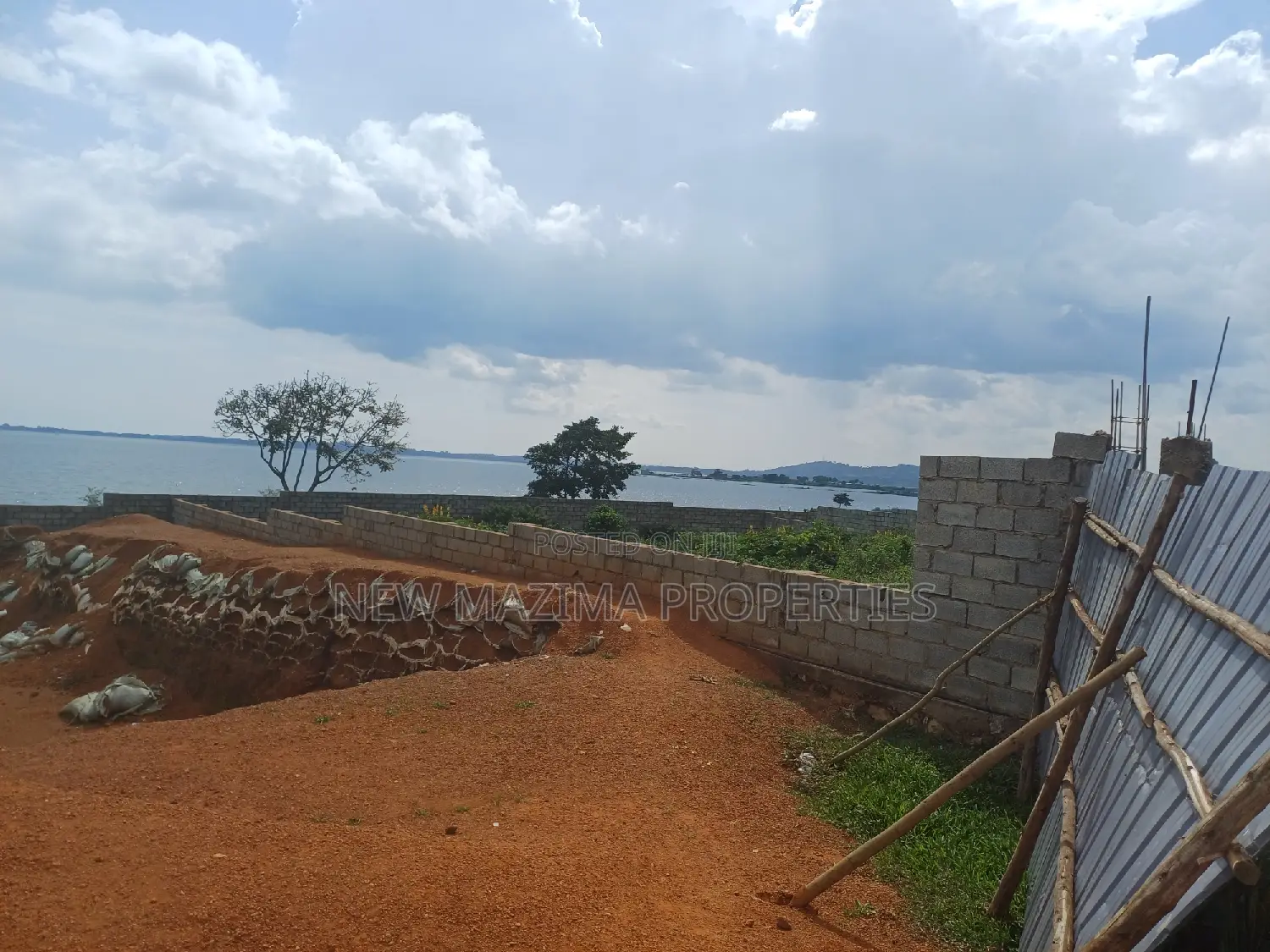 Very Prime Plot in Fence With Trillion View of Lake on Sale in Division A