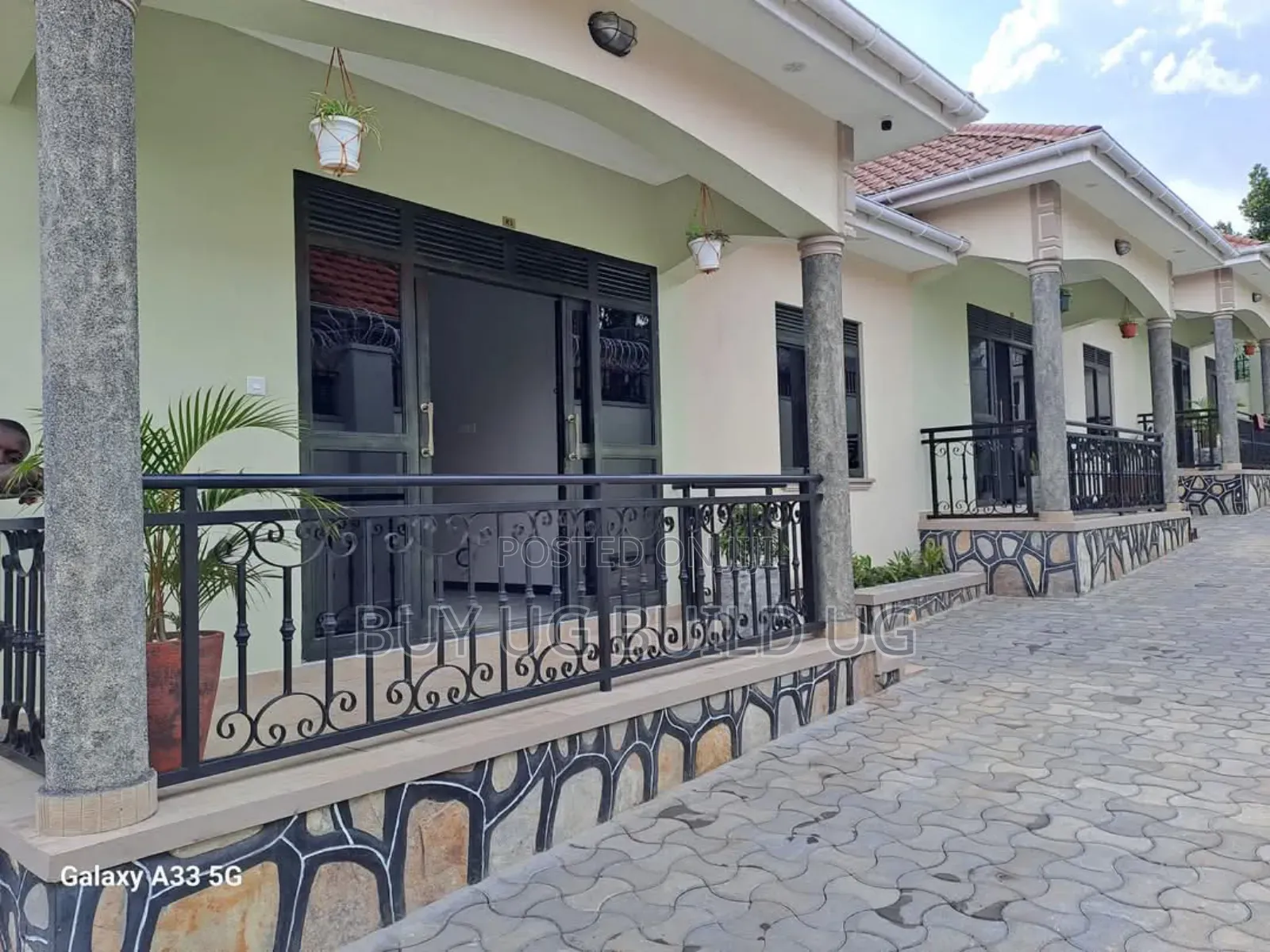 2bdrm House in Kireka, Central Division for rent in Central Division