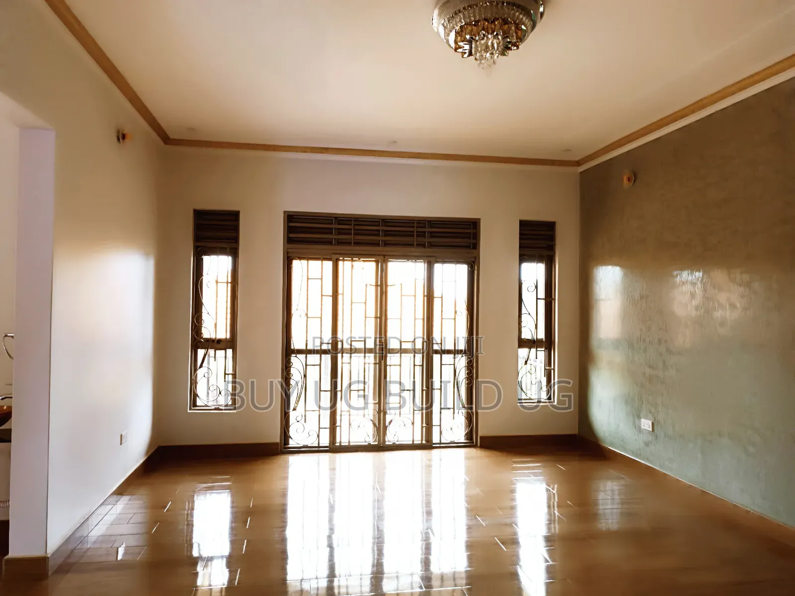 4bdrm Bungalow in Kira Mamelto Road for rent in Kira