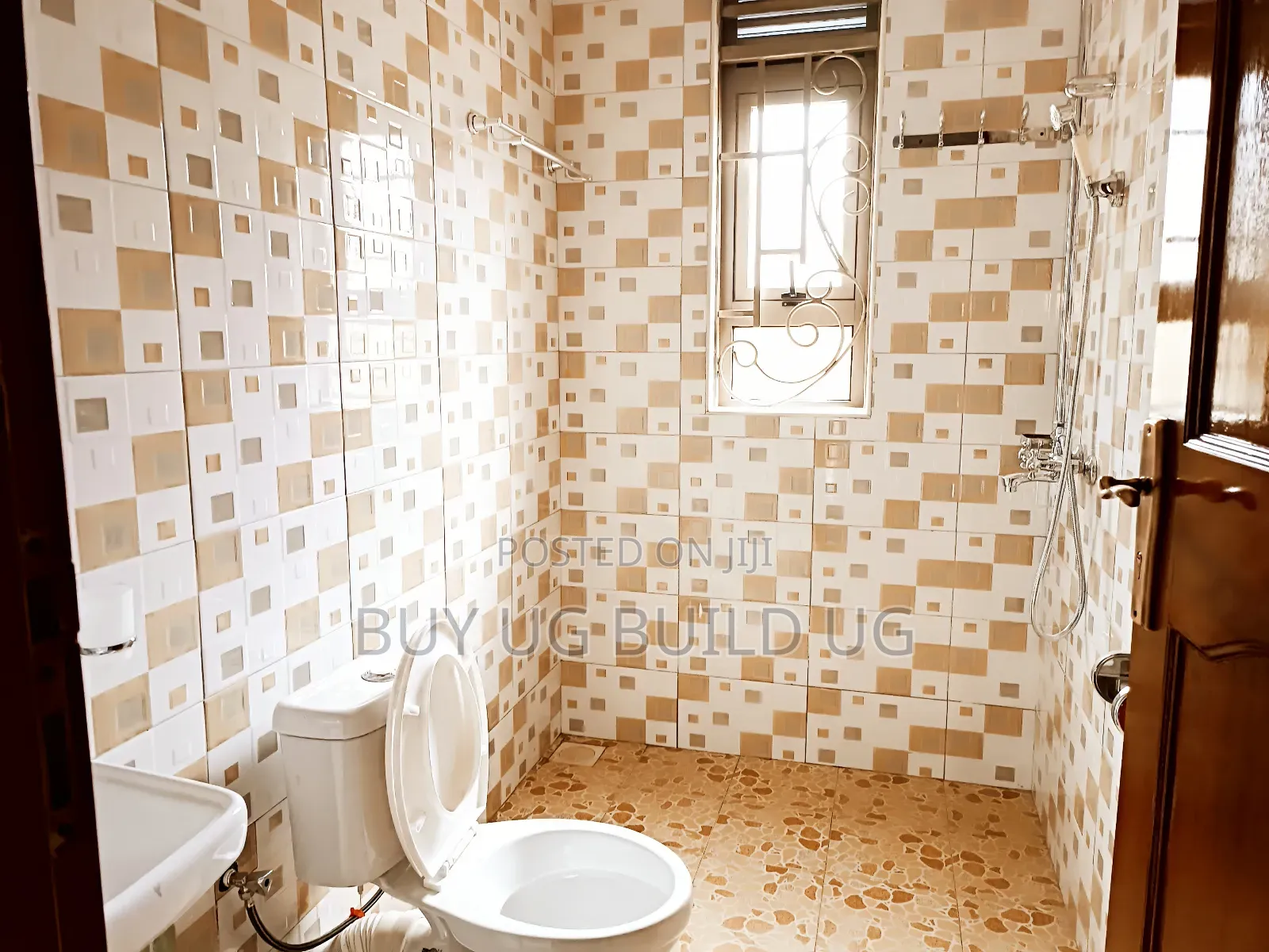 4bdrm Bungalow in Kira Mamelto Road for rent in Kira