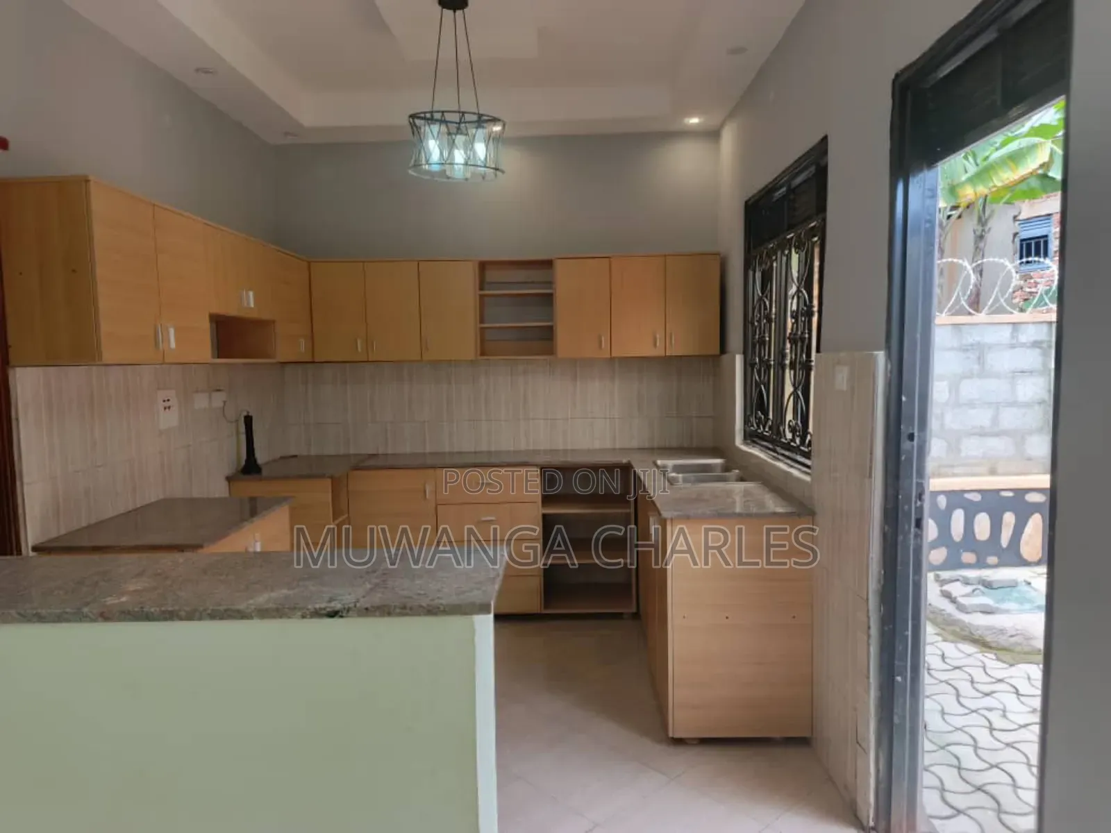 House for Sale in Wakiso in Wakiso / Wakiso