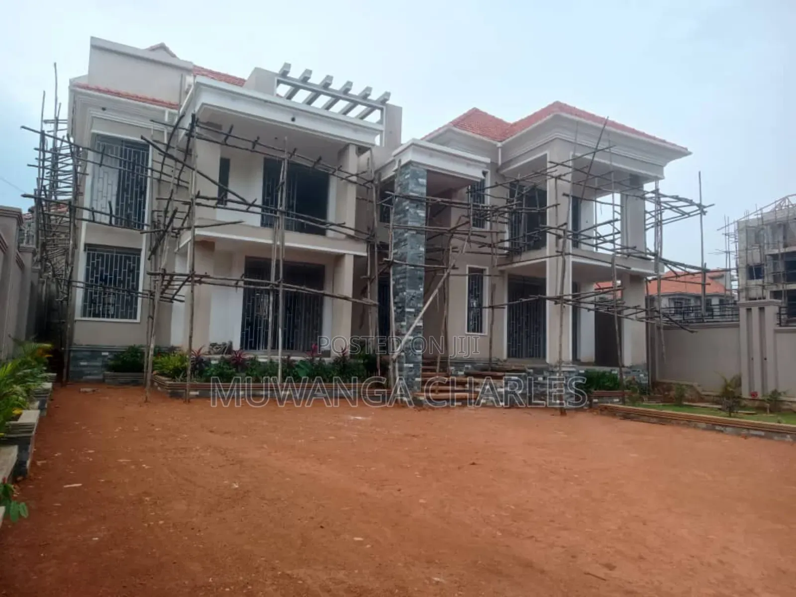 6bdrm Duplex in Fs Properties Ltd, Nakawa for sale in Nakawa