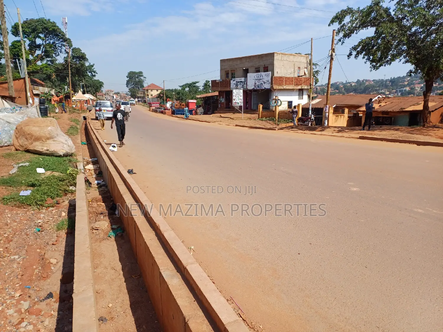 Very Commercial Plot Measuring Directly on Tarmac Road in Division A