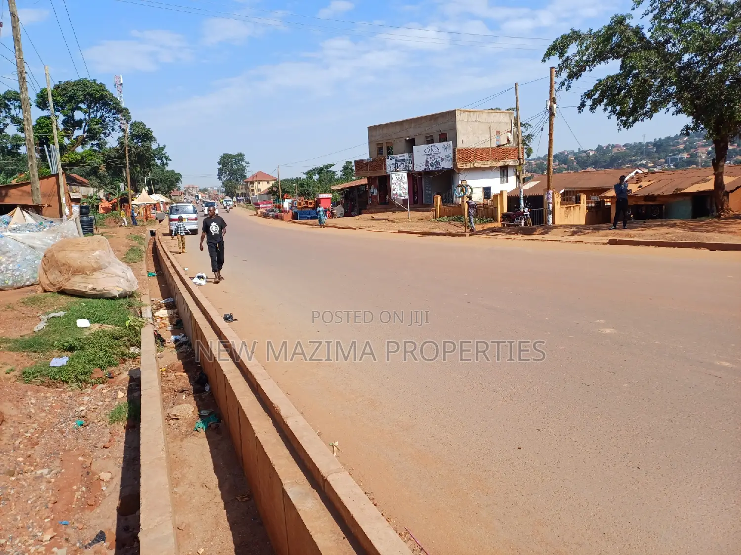 Very Commercial Plot Measuring Directly on Tarmac Road in Division A