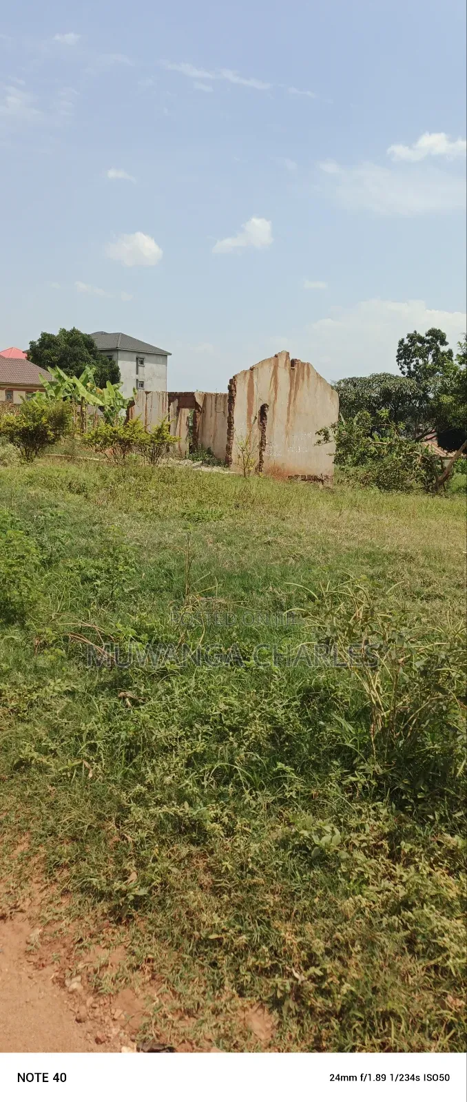 Plot for Sale in Kira in Kira