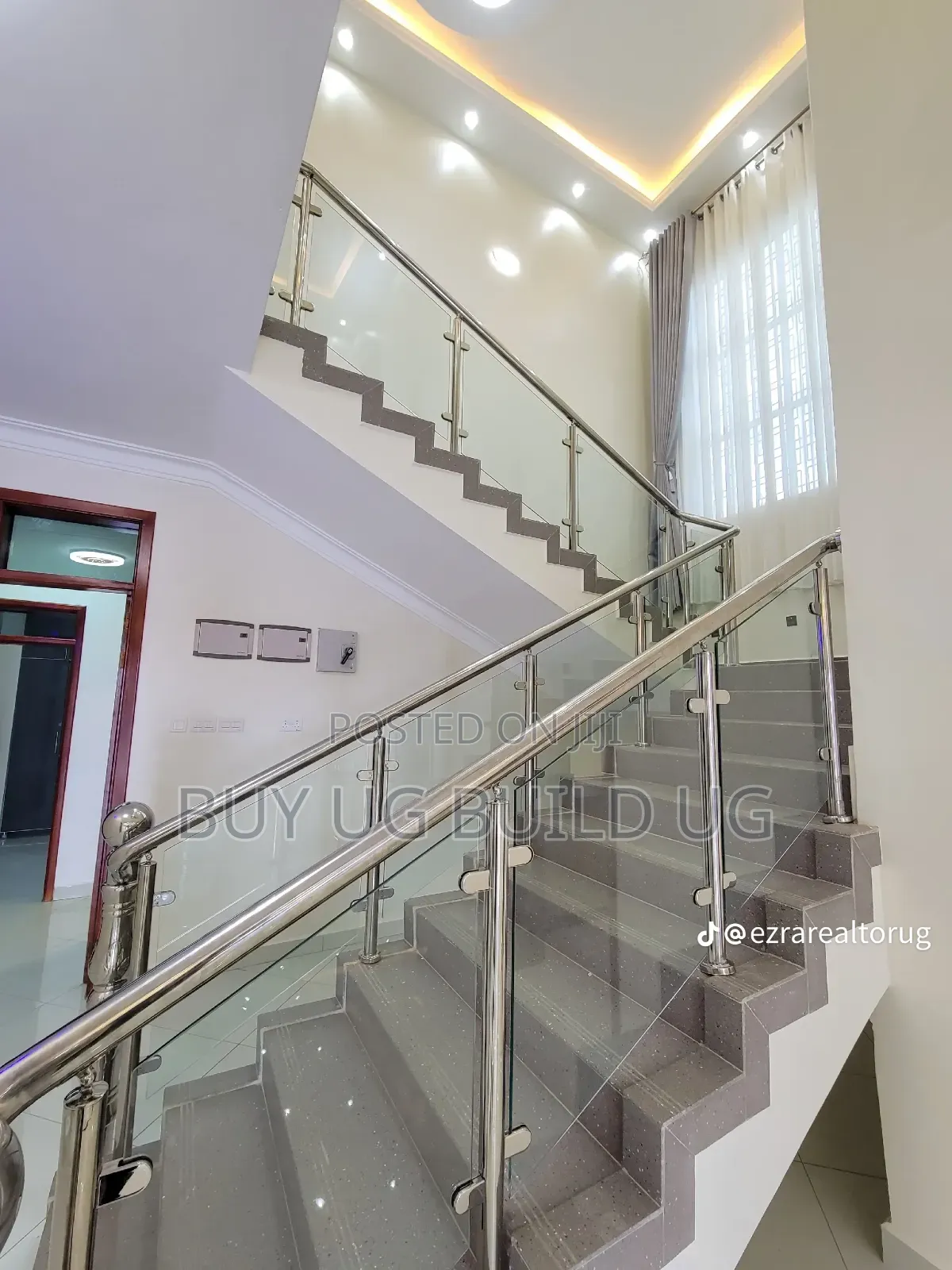 6bdrm Mansion in Munyonyo Kampala, Central Division for sale in Central Division