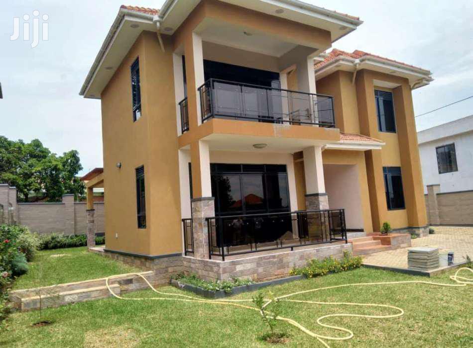 House At Bunga Munyonyo For Sell in Kampala