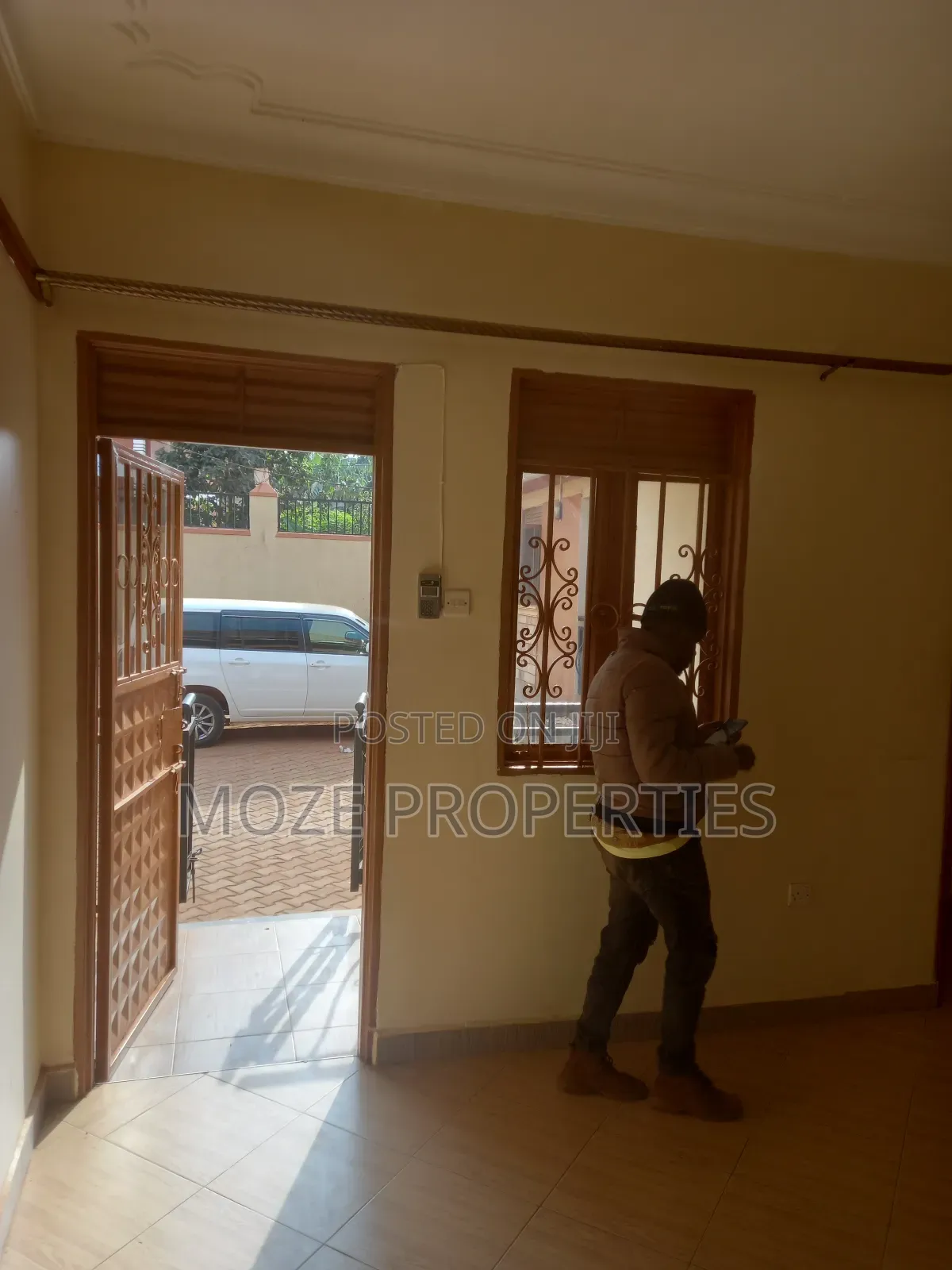 1bdrm Bungalow in Bweyogerere, Central Division for rent in Central Division