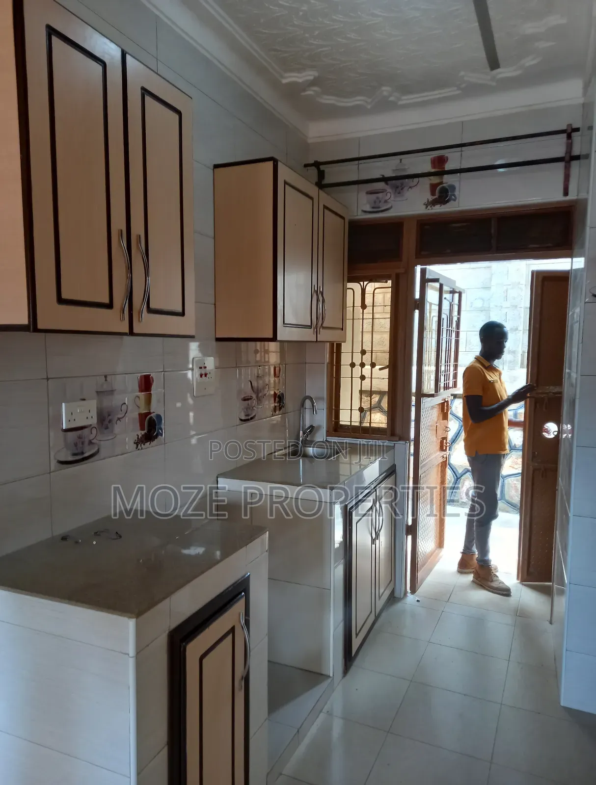2bdrm Bungalow in Kyaliwajala Agenda., Central Division for rent in Central Division