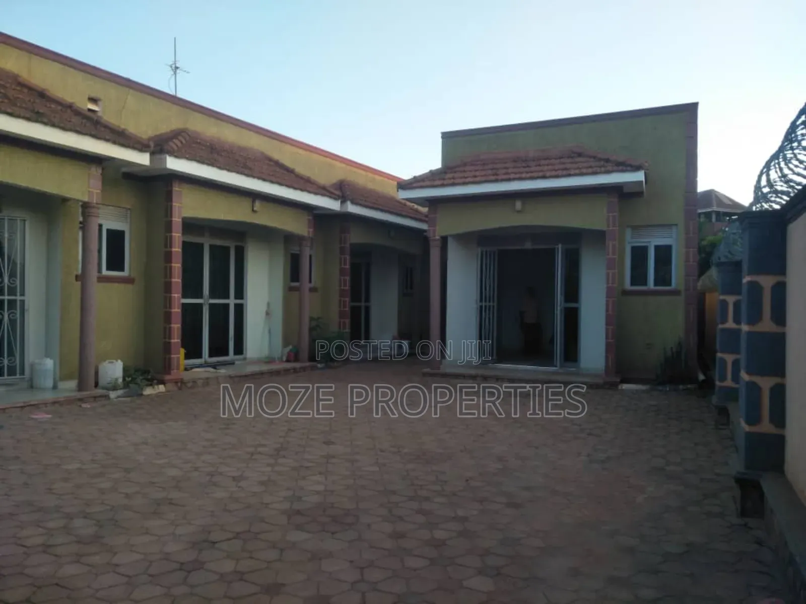 1bdrm Bungalow in Kira Mulawa, Central Division for rent in Central Division