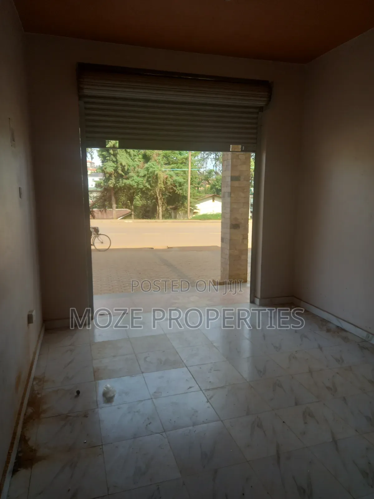 New Empty Shop for Rent in Kireka on Namugongo Road. in Central Division