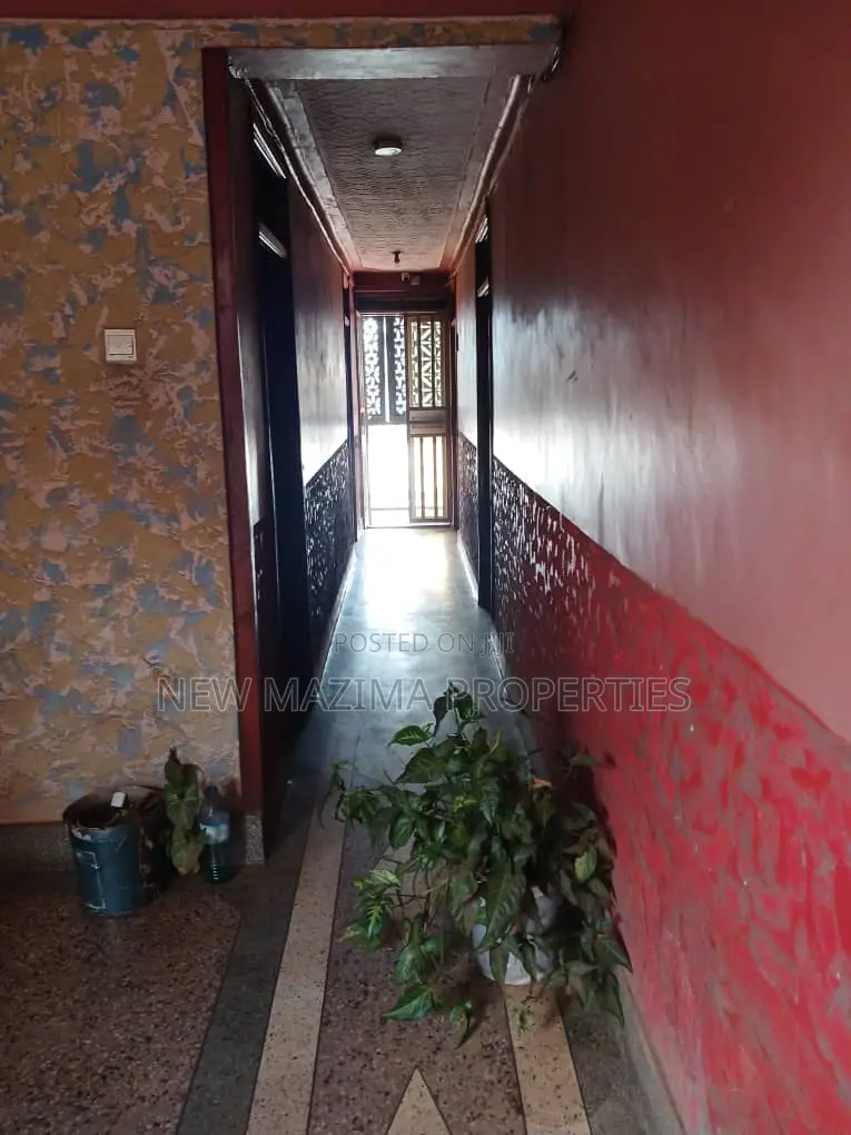 Guest Hotel Of 24 Self Contained Rooms 4rent Inkampala Katwe in Division A