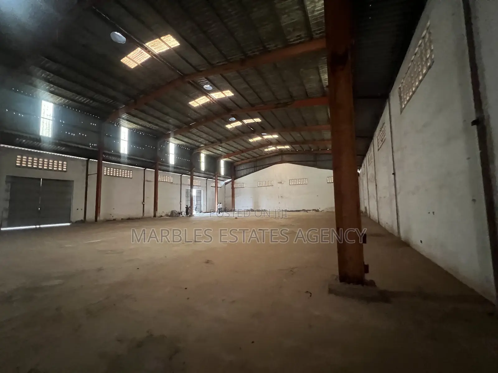 Warehouse for Rent in Mbuya, 1000sqms in Central Division