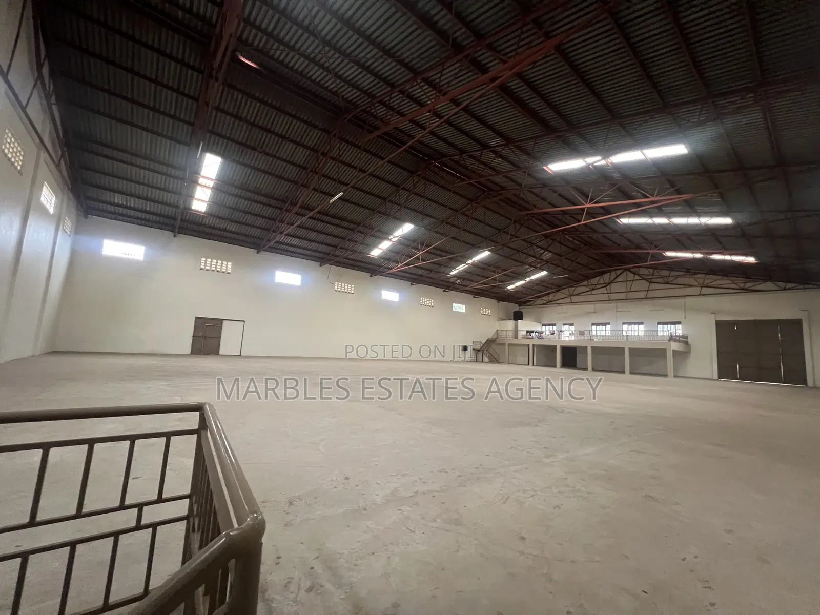 Warehouse in Kyambogo 1720sqms in Central Division