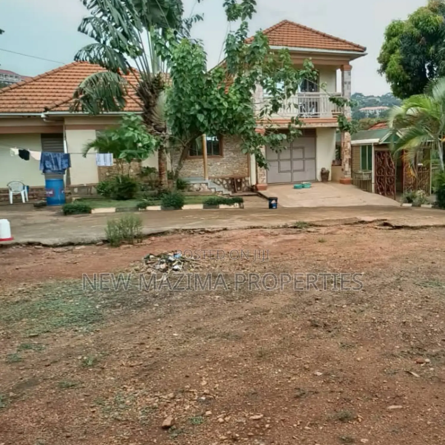 4bdrm Mansion in Namulanda Ntebe Rd, Division A for sale in Division A