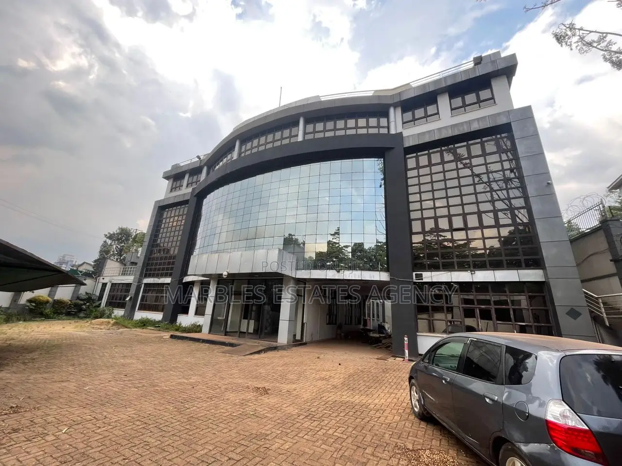 Office Space for Rent 2900sqms in Central Division