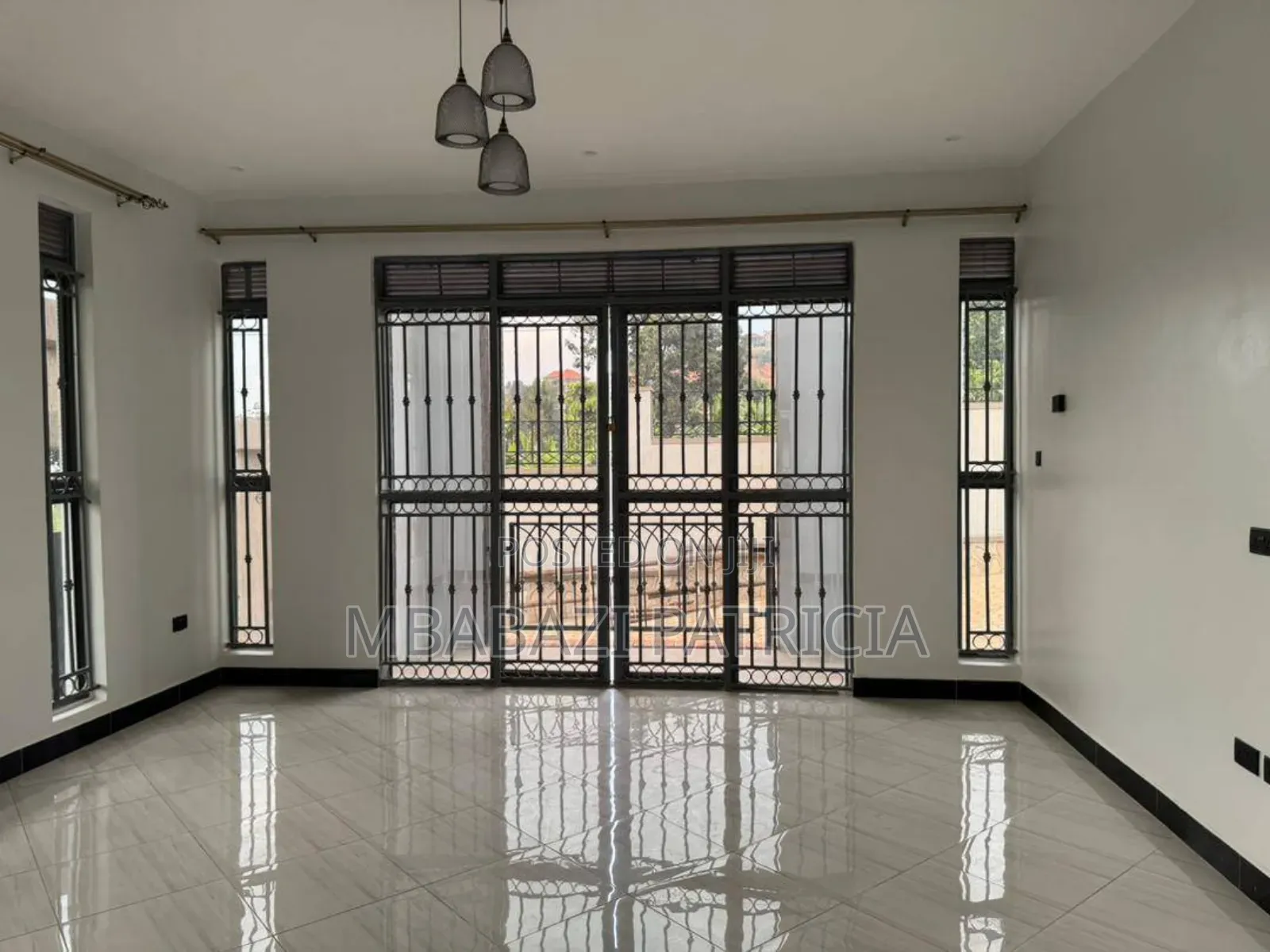 6bdrm House in Najjera Area, Makindye for sale in Makindye