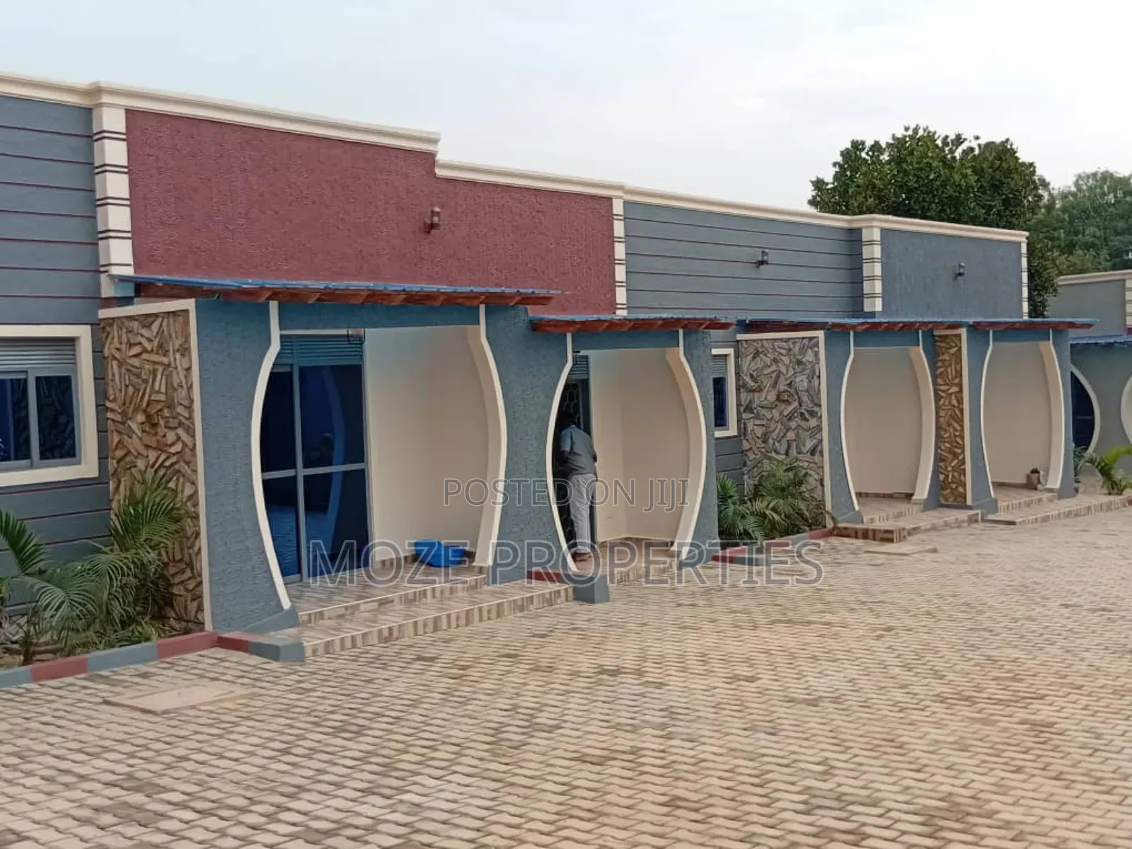 1bdrm Bungalow in Kyaliwajala Kira, Central Division for rent in Central Division