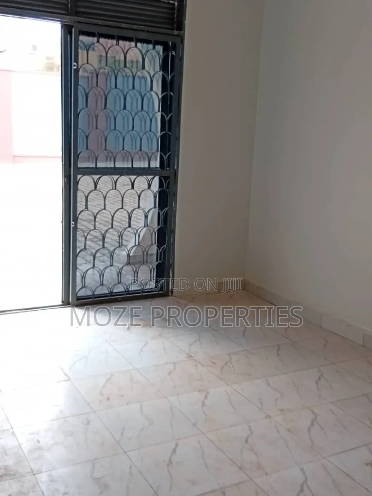 1bdrm Bungalow in Kyaliwajala Kira, Central Division for rent in Central Division