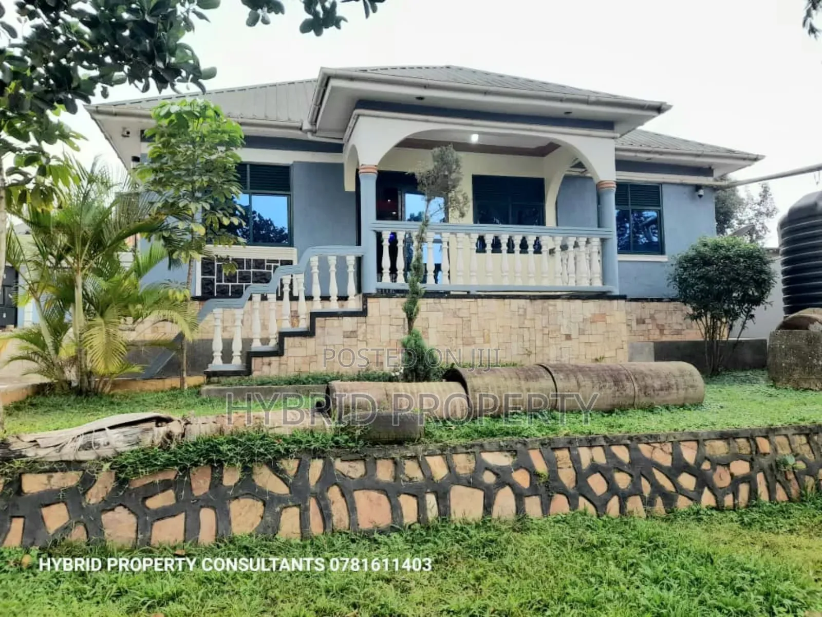 4bdrm House in Nansana Along Hoima for sale in Wakiso / Wakiso